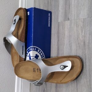 New Birkenstock Gizeh Silver Sandals 41 10
